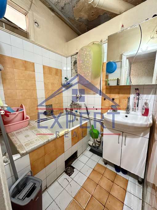 ԱՐԱԲԿԻՐ, ԱԶԱՏՈՒԹՅԱ ՊՈՂՈՏԱ, 3 ՍԵՆՅԱԿ