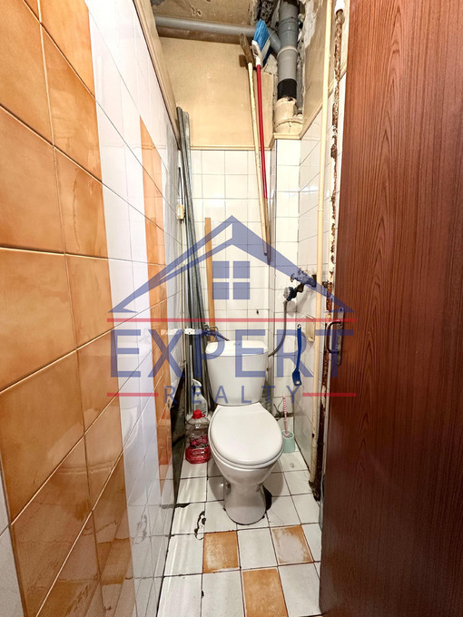 ԱՐԱԲԿԻՐ, ԱԶԱՏՈՒԹՅԱ ՊՈՂՈՏԱ, 3 ՍԵՆՅԱԿ