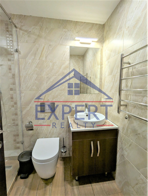 ԿԵՆՏՐՈՆ, ԲՈՒԶԱՆԴ ՓՈՂՈՑ, 2 ՍԵՆՅԱԿ