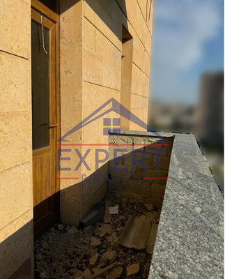 ՔԱՆԱՔԵՌ-ԶԵՅԹՈՒՆ, ՅՈՀԱՆՆԵՍ ԼԵՓՍԻՈՒՍՍԻ ՓՈՂՈՑ, 4 ՍԵՆՅԱԿ