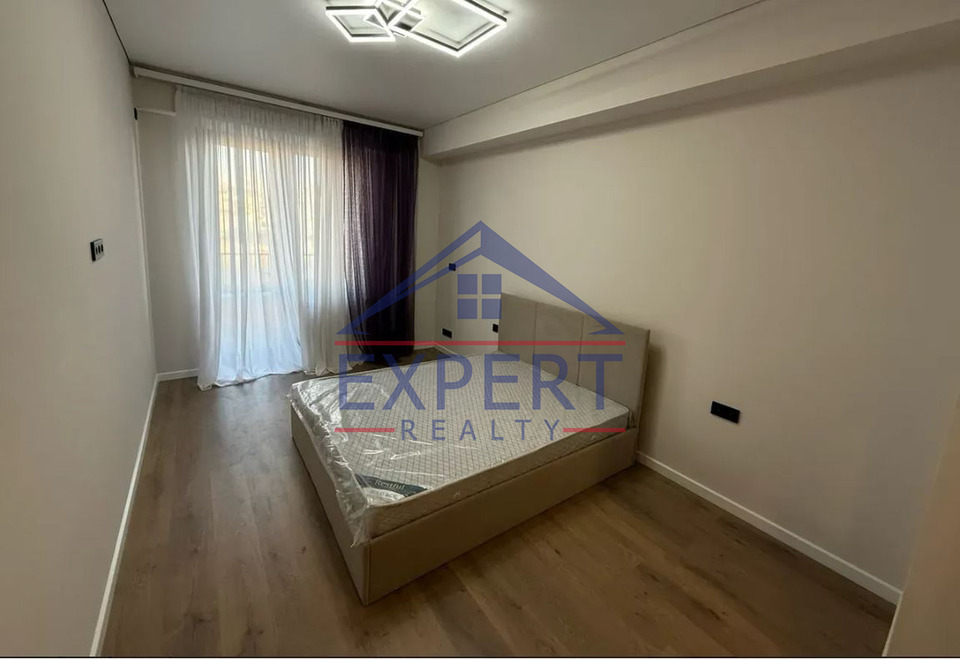 ԿԵՆՏՐՈՆ, ՎԵՐԻՆ ԱՆՏԱՌԱՅԻՆ ՓՈՂՈՑ, 2 ՍԵՆՅԱԿ