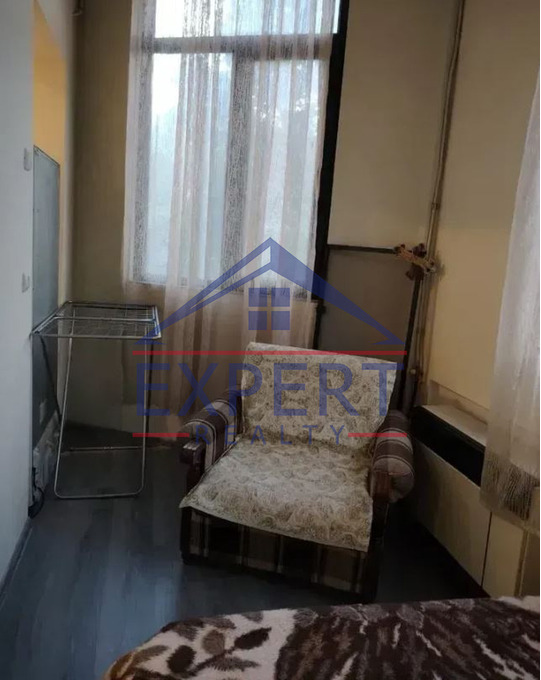ԱՐԱԲԿԻՐ, ԿՈՄԻՏԱՍԻ ՊՈՂՈՏԱ, 1 ՍԵՆՅԱԿ