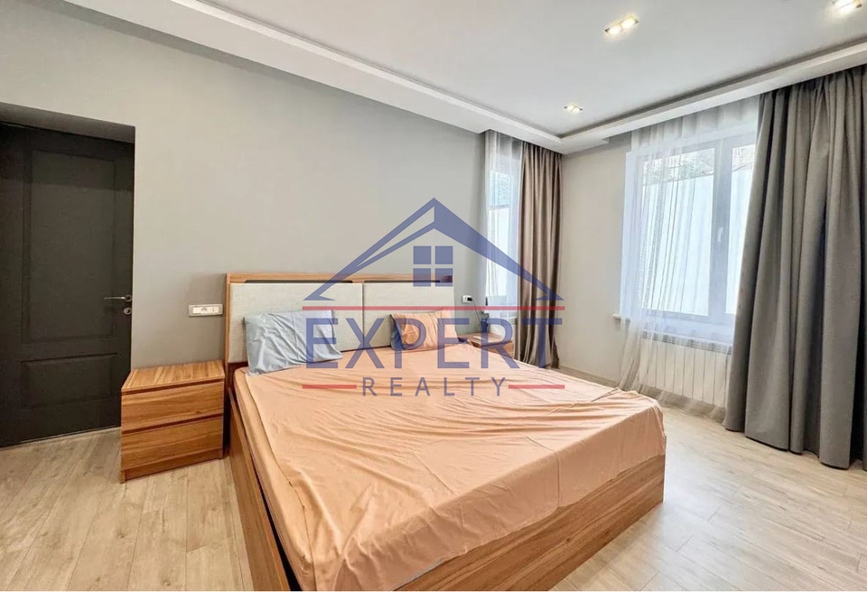 ՔԱՆԱՔԵՌ ԶԵՅԹՈՒՆ,ԳՈԳՈԼԻ ՓՈՂՈՑ 5 ՍԵՆՅԱԿ