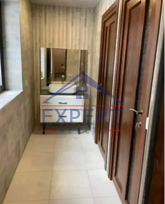 ԱՐԱԲԿԻՐ,ԱԶԱՏՈՒԹՅԱՆ ՊՈՂՈՏԱ 250  ՔՄ