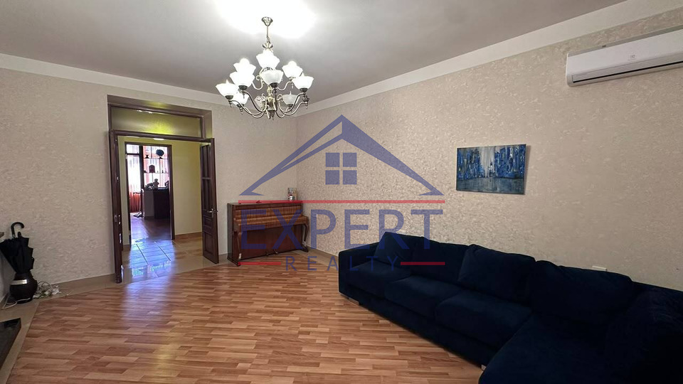 ԿԵՆՏՐՈՆ,ՊՈՒՇԿԻՆ ՓՈՂՈՑ, 3 ՍԵՆՅԱԿ