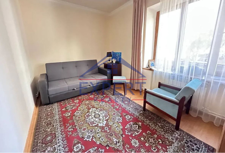 ԿԵՆՏՐՈՆ,ՆԱԼԲԱՆԴՅԱՆ ՓՈՂՈՑ 3 ՍԵՆՅԱԿ