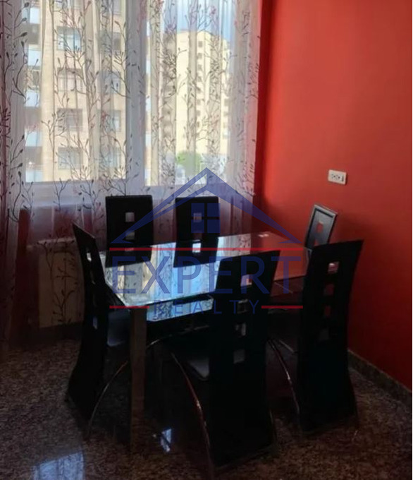 ԱՐԱԲԿԻՐ, ՀՐԱՉՅԱ ՔՈՉԱՐԻ ՓՈՂՈՑ, 3 ՍԵՆՅԱԿ