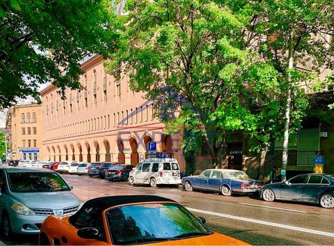 ԿԵՆՏՐՈՆ, ՍԱՐՅԱՆ ՓՈՂՈՑ, 375ՔՄ
