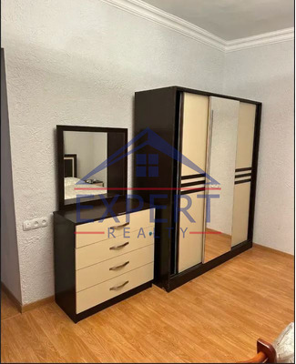 ԷՐԵԲՈՒՆԻ, ԱԶԱՏԱՄԱՐՏԻԿՆԵՐԻ ՊՈՂՈՏԱ