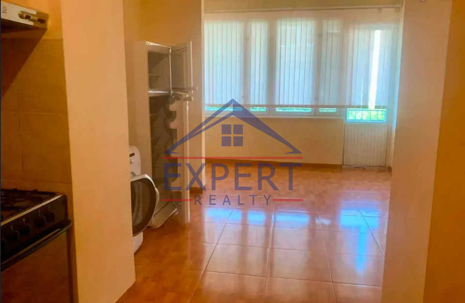 ԱՐԱԲԿԻՐ, ԱԶԱՏՈՒԹՅԱՆ ՊՈՂՈՏԱ  3 ՍԵՆՅԱԿ