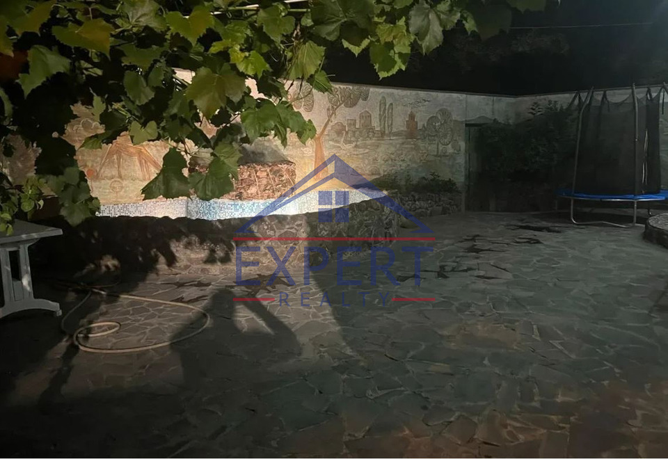 ԱՎԱՆ, ՄԱՐՇԱԼ ԽՈՒԴՅԱԿՈՎ , 2 ՍԵՆՅԱԿ