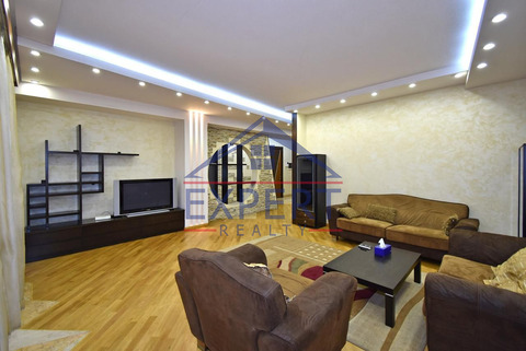 ԿԵՆՏՐՈՆ, ՀՅՈՒՍԻՍԱՅԻՆ ՊՈՂՈՏԱ, 3 ՍԵՆՅԱԿ