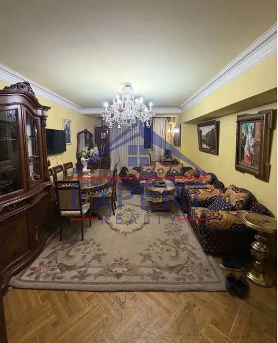 ԿԵՆՏՐՈՆ, ԱՄԻՐՅԱՆ ՓՈՂՈՑ, 3 ՍԵՆՅԱԿ