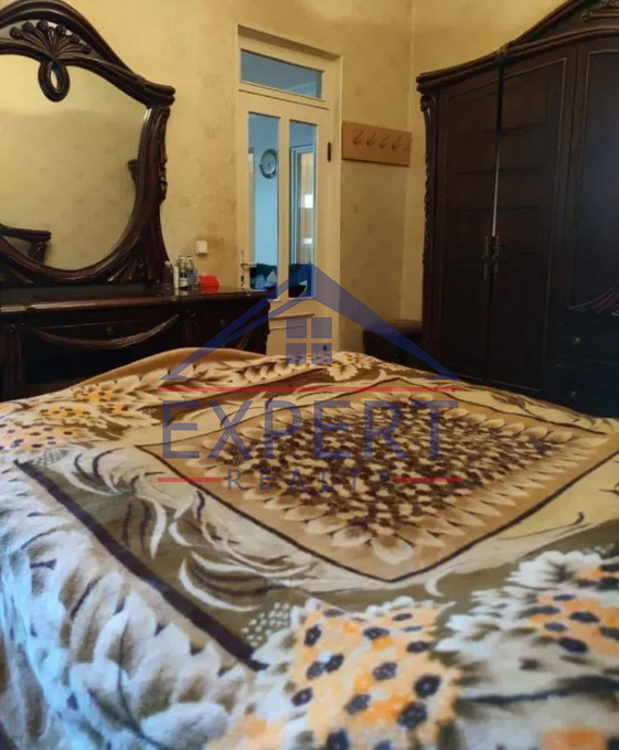 ԱՋԱՓՆՅԱԿ, ԳՐԻԳՈՐ ԶՈՀՐԱՊԻ ՓՈՂՈՑ, ՄԵԿ ՀԱՐԿ