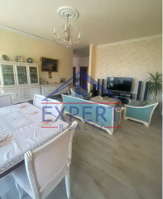 ԱՎԱՆ, ԱՎԱՆ-ԱՌԻՆՋ ՓՈՂՈՓ, 5 ՍԵՆՅԱԿ