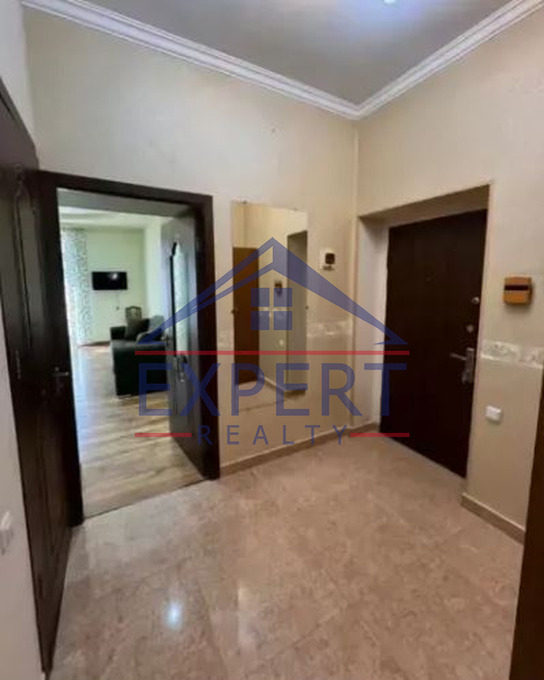 ԿԵՆՏՐՈՆ, ԴԵՐԵՆԻԿ ԴԵՄԻՐՃՅԱՆ ,  3ՍԵՆՅԱԿ