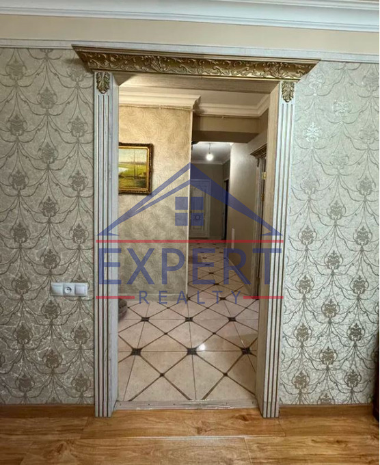 ԱՎԱՆ-ԱՌԻՆՋ, 1-ԻՆ ՄԻԿՐՈՇՐՋԱՆ, 4 ՍԵՆՅԱԿ