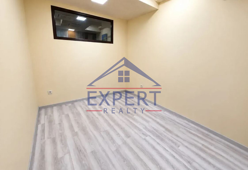 ԿԵՆՏՐՈՆ,ՍԱՅԱԹ-ՆՈՎԱ, 2 ՍԵՆՅԱԿ