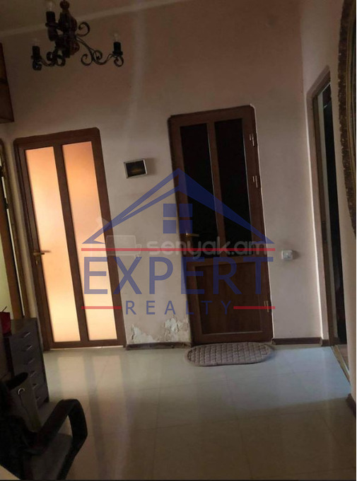 ԱՋԱՓՆՅԱԿ, ՄԵԼՔՈՒՄՈՎ Փ․ ,3 ՍԵՆՅԱԿ