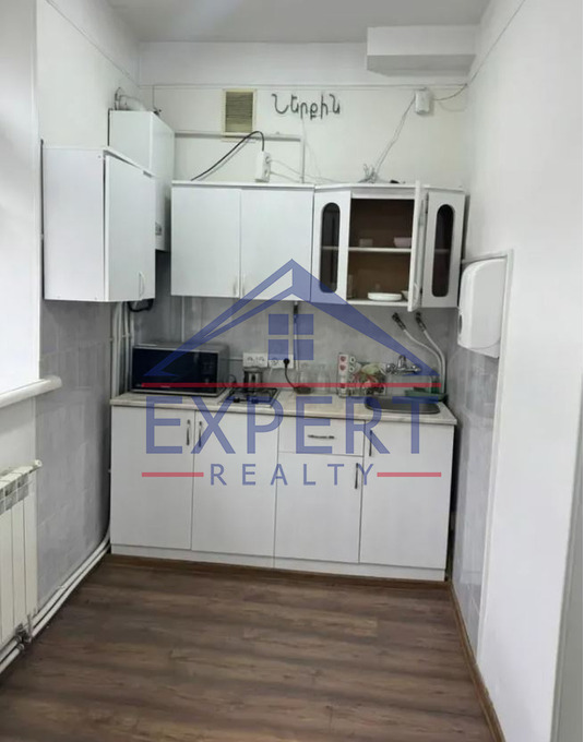 ԿԵՆՏՐՈՆ, ԽՈՐԵՆԱՑԻ Փ․ , 105 ՔՄ
