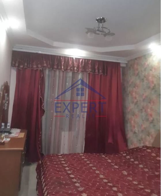 ԱՋԱՓՆՅԱԿ, ՄԱՐԳԱՐՅԱՆ ՓՈՂՈՂ, 2 ՍԵՆՅԱԿ