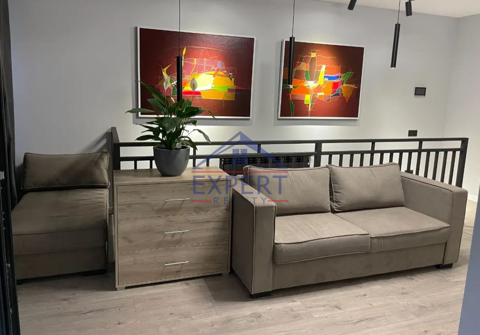 ԿԵՆՏՐՈՆ, ԽՈՐԵՆԱՑՈՒ ՓՈՂՈՑ, 3 ՍԵՆՅԱԿ