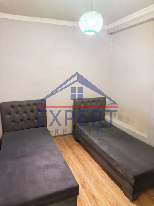 ԱՐԱԲԿԻՐ, Հ․ ԷՄԻՆԻ ՓՈՂՈՑ, 3 ՍԵՆՅԱԿ