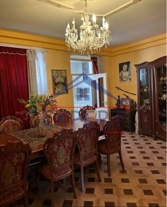 ԿԵՆՏՐՈՆ, ԶԱՎԱՐՅԱՆ Փ., 5 ՍԵՆՅԱԿ