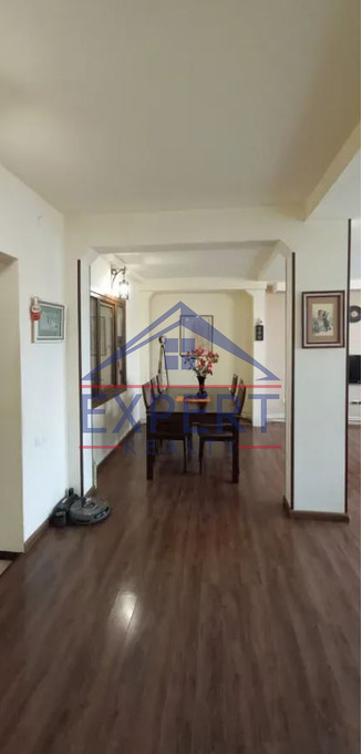 ԱՐԱԲԿԻՐ, ԱՐԱՄ ԽԱՉԱՏՐՅԱՆ ՓՈՂՈՑ, 3 ՍԵՆՅԱԿ