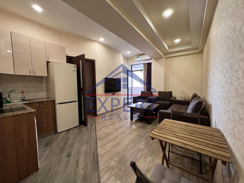 ԱՐԱԲԿԻՐ, ԿՈՄԻՏԱՍԻ ՊՈՂՈՏԱ, 2 ՍԵՆՅԱԿ