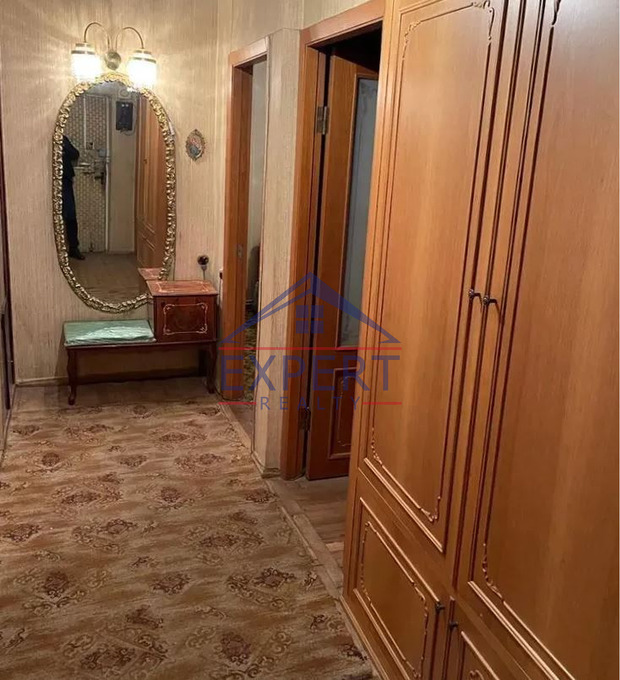 ԱՐԱԲԿԻՐ, ԱՐԱՄ ԽԱՉԱՏՐՅԱՆ ՓՈՂՈՑ, 3 ՍԵՆՅԱԿ