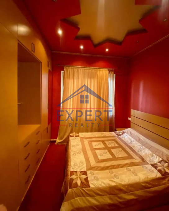 ԿԵՆՏՐՈՆ, ՏԻԳՐԱՆ ՄԵԾ ՊՈՂՈՏԱ, 3 ՍԵՆՅԱԿ