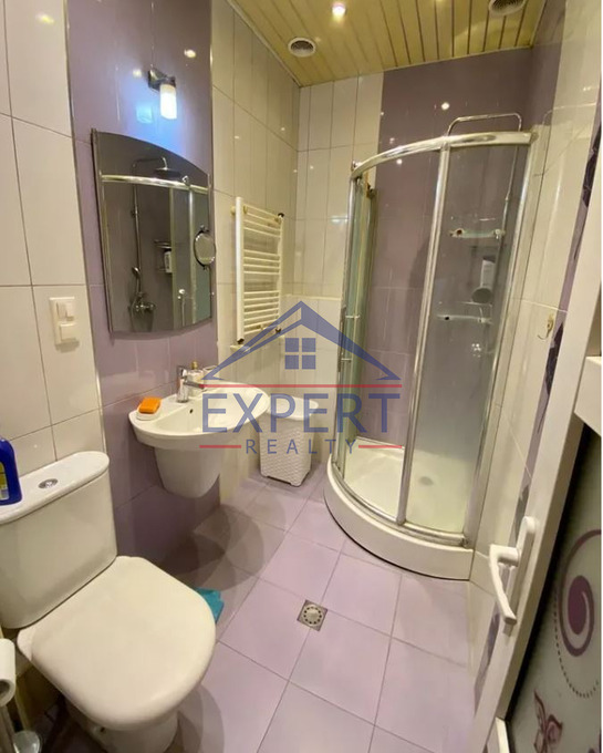 ԿԵՆՏՐՈՆ, ՏԻԳՐԱՆ ՄԵԾ ՊՈՂՈՏԱ, 3 ՍԵՆՅԱԿ