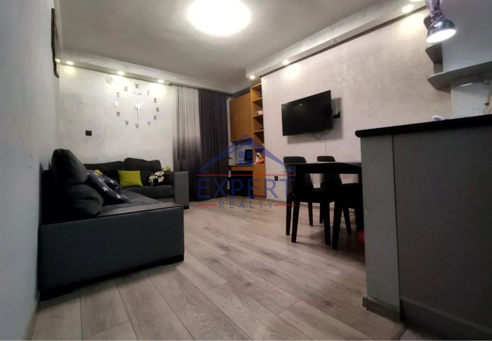 ԱՋԱՓՆՅԱԿ, ՆՈՐԱՇԵՆ ԹԱՂԱՄԱՍ, 2 ՍԵՆՅԱԿ