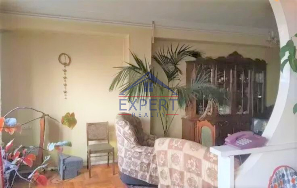 ԱՐԱԲԿԻՐ, ՓԱՓԱԶՅԱՆ ՓՈՂՈՑ, 3 ՍԵՆՅԱԿ