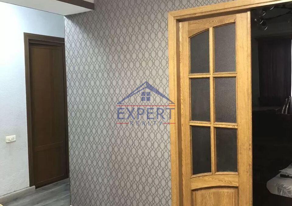 ԱՐԱԲԿԻՐ, ԿՈՄԻՏԱՍԻ ՊՈՂՈՏԱ, 3 ՍԵՆՅԱԿ