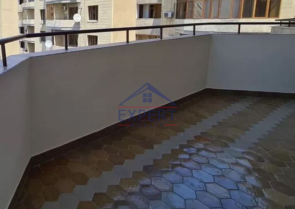 ԿԵՆՏՐՈՆ,ԱՐԳԻՇՏԻ ՓՈՂ․  4 ՍԵՆՅԱԿ