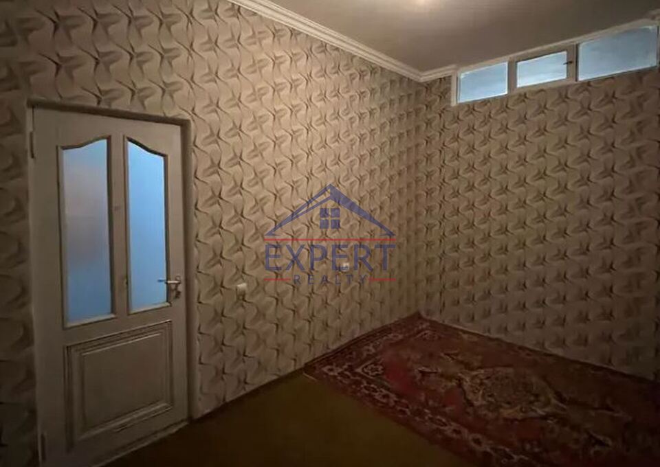 ԱՎԱՆ ԱՌԻՆՋ, 4 ՍԵՆՅԱԿ