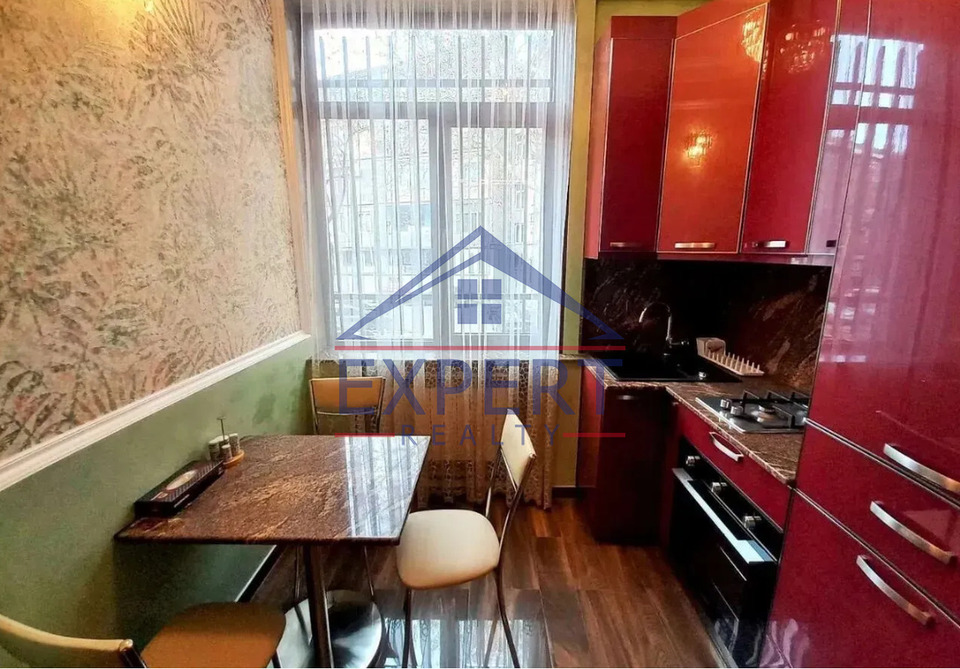 ԿԵՆՏՐՈՆ, ՄՈՍԿՈՎՅԱՆ ՓՈՂՈՑ, 2 ՍԵՆՅԱԿ