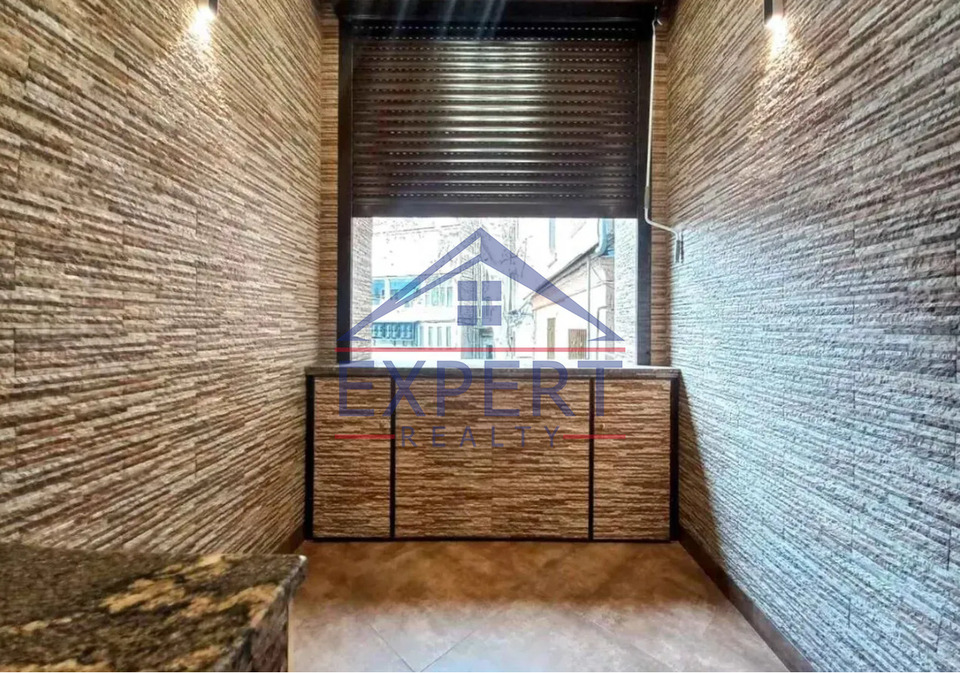 ԿԵՆՏՐՈՆ, ՄՈՍԿՈՎՅԱՆ ՓՈՂՈՑ, 2 ՍԵՆՅԱԿ