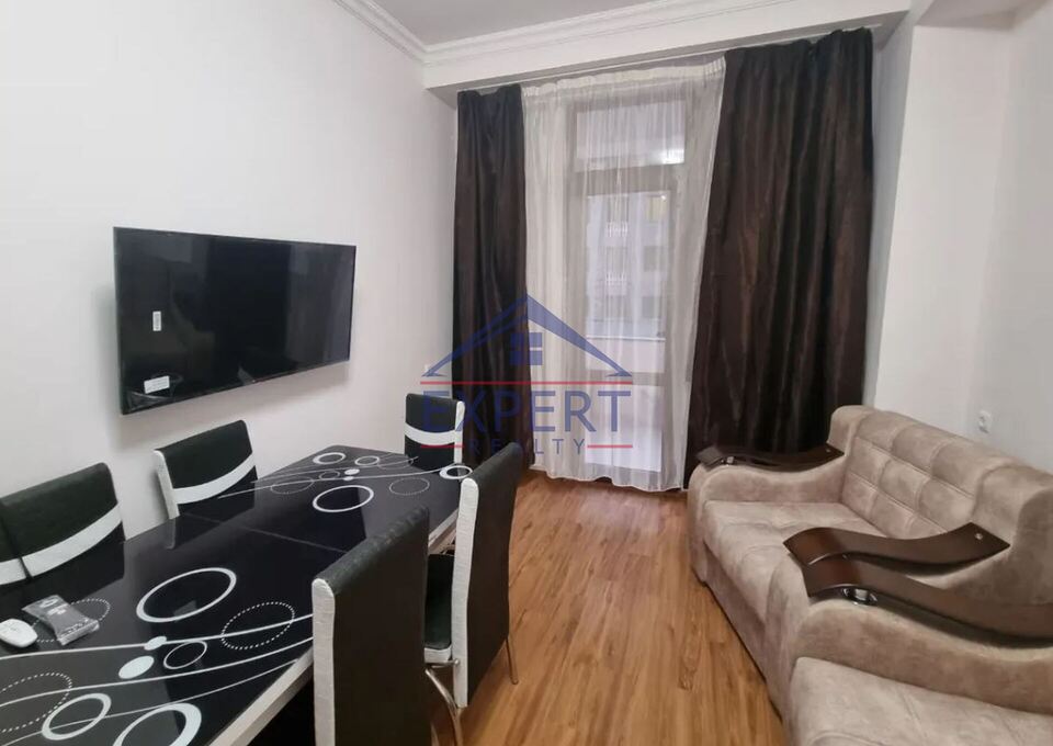 ԱՐԱԲԿԻՐ, ԱԴՈՆՑԻ ՓՈՂՈՑ, 2 ՍԵՆՅԱԿ