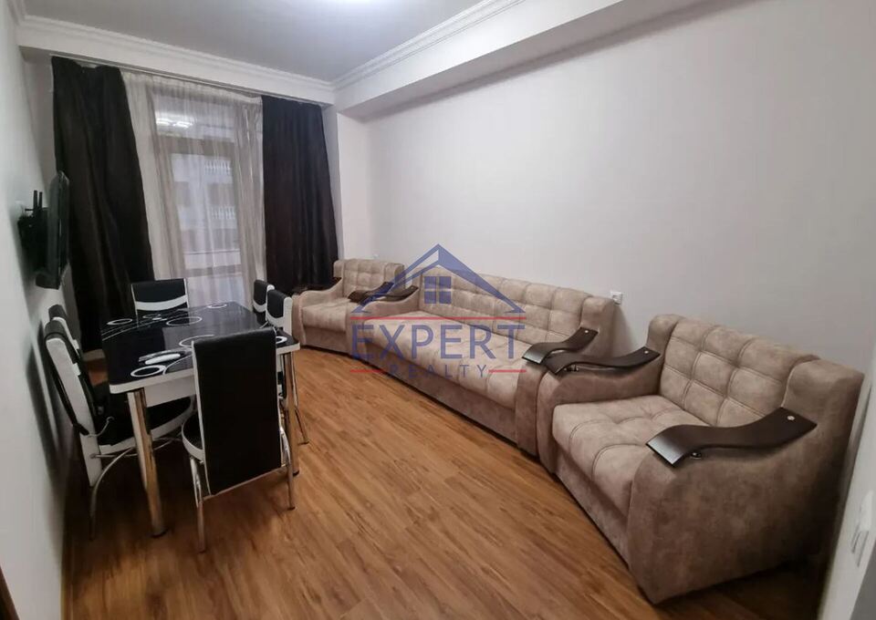 ԱՐԱԲԿԻՐ, ԱԴՈՆՑԻ ՓՈՂՈՑ, 2 ՍԵՆՅԱԿ