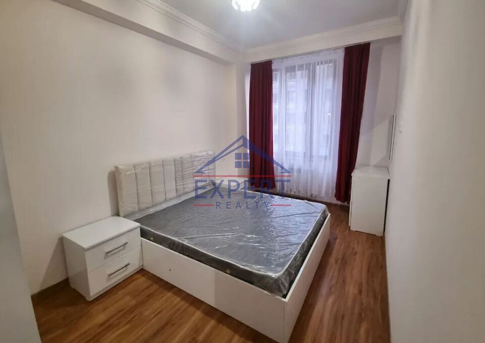 ԱՐԱԲԿԻՐ, ԱԴՈՆՑԻ ՓՈՂՈՑ, 2 ՍԵՆՅԱԿ