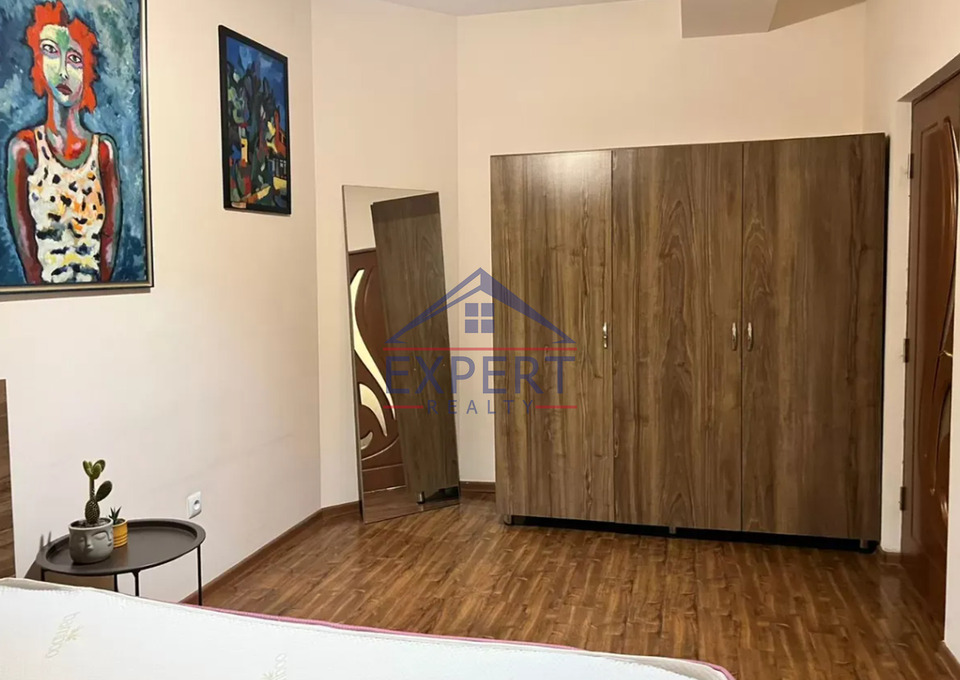 ԱՐԱԲԿԻՐ, ՄԱՆՈՒՇՅԱՆ ՓՈՂՈՑ, 2 ՍԵՆՅԱԿ