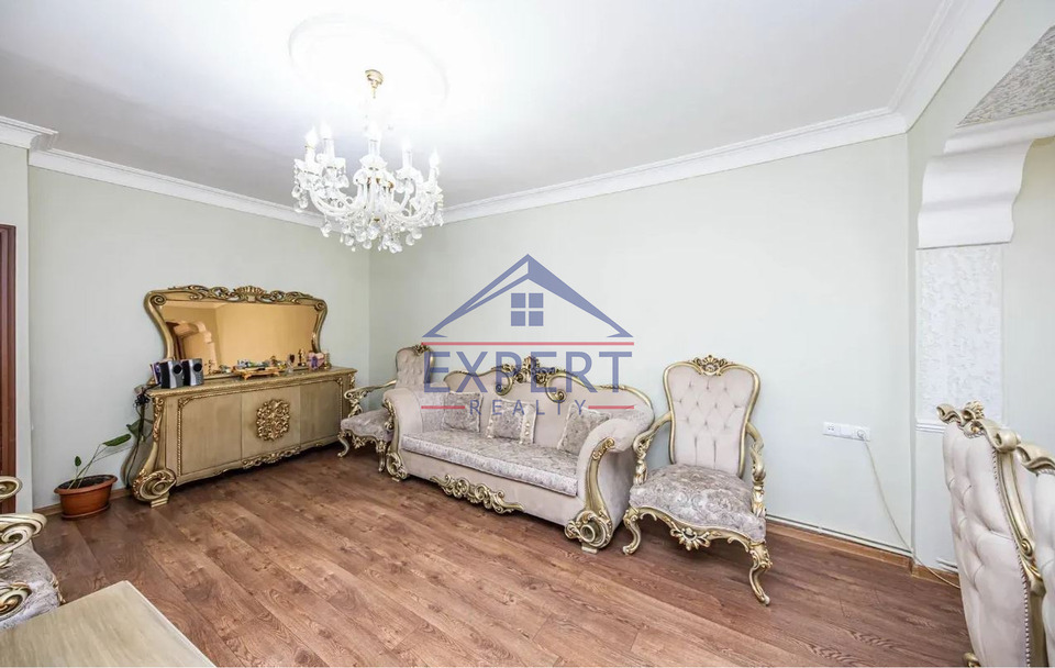 ՔԱՆԱՔԵՌ-ԶԵՅԹՈՒՆ, ՄԻՆԱՍ ԱՎԵՏԻՍՅԱՆ ՓՈՂՈՑ, 4 ՍԵՆՅԱԿ