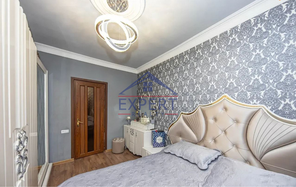 ՔԱՆԱՔԵՌ-ԶԵՅԹՈՒՆ, ՄԻՆԱՍ ԱՎԵՏԻՍՅԱՆ ՓՈՂՈՑ, 4 ՍԵՆՅԱԿ