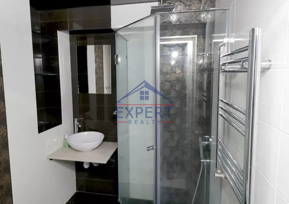 ԿԵՆՏՐՈՆ,ՆԱԼԲԱՆԴՅԱՆ ՓՈՂՈՑ  3 ՍԵՆՅԱԿ