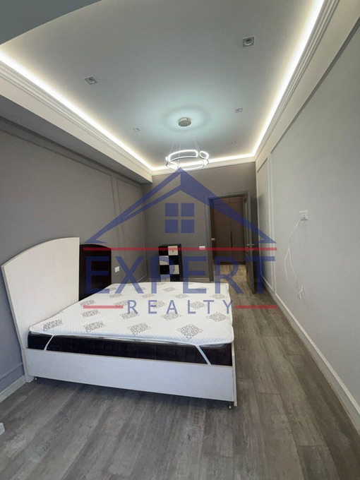 ՔԱՆԱՔԵՌ ԶԵՅԹՈՒՆ, ՌՈՒԲԻՆՅԱՆՑ ՓՈՂՈՑ, 3 ՍԵՆՅԱԿ