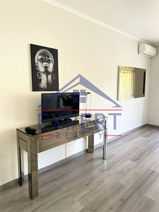 ԱՐԱԲԿԻՐ, ԳՐԻԲՈՅԵԴՈՎԻ ՓՈՂՈՑ, 3 ՍԵՆՅԱԿ