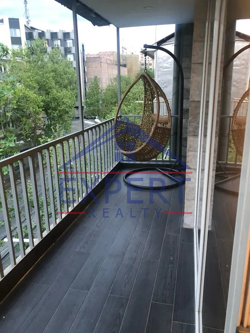 ԱՐԱԲԿԻՐ, ԳՐԻԲՈՅԵԴՈՎԻ ՓՈՂՈՑ, 3 ՍԵՆՅԱԿ